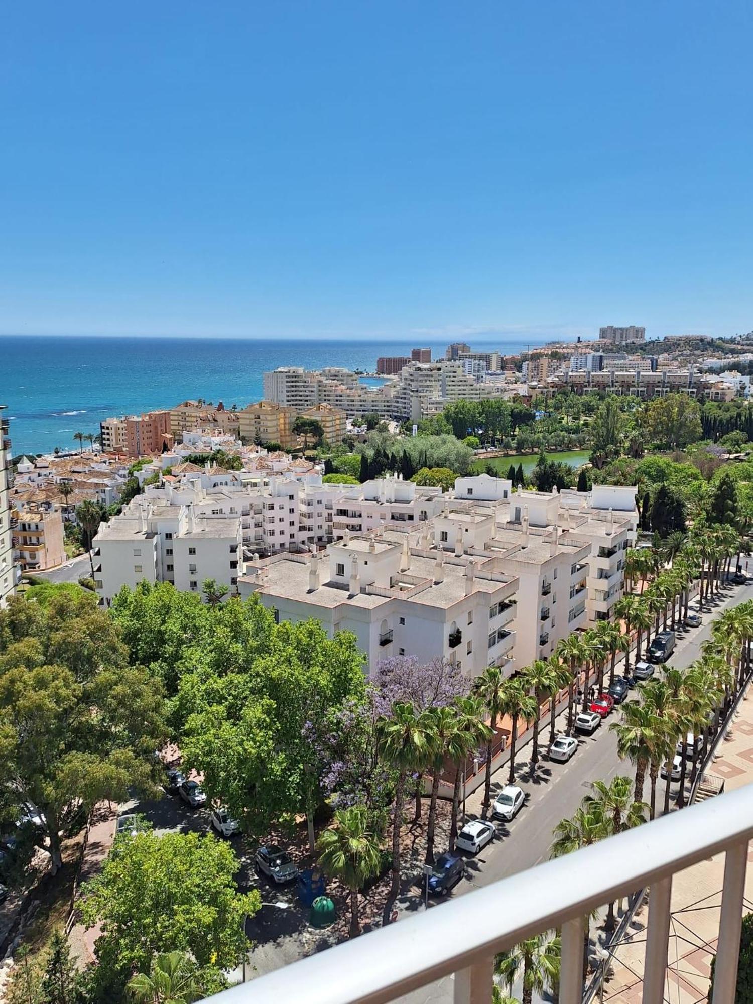 Jupiter Apartment Sea View Benalmádena Exteriör bild